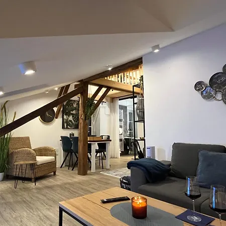 Beyond Staying Loft 23 Frei Stehende Badewanne Lägenhet *