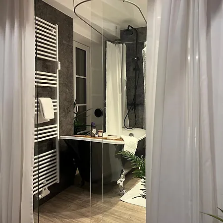 Beyond Staying Loft 23 Frei Stehende Badewanne Апартаменты